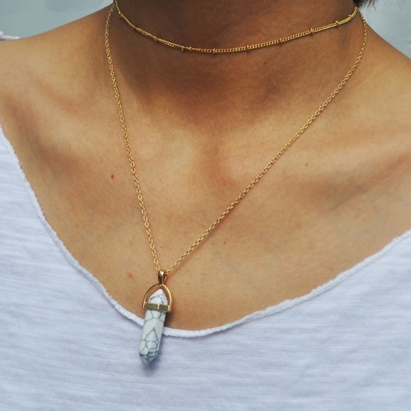 Jewelry - NEW double layer white turquoise prism necklace